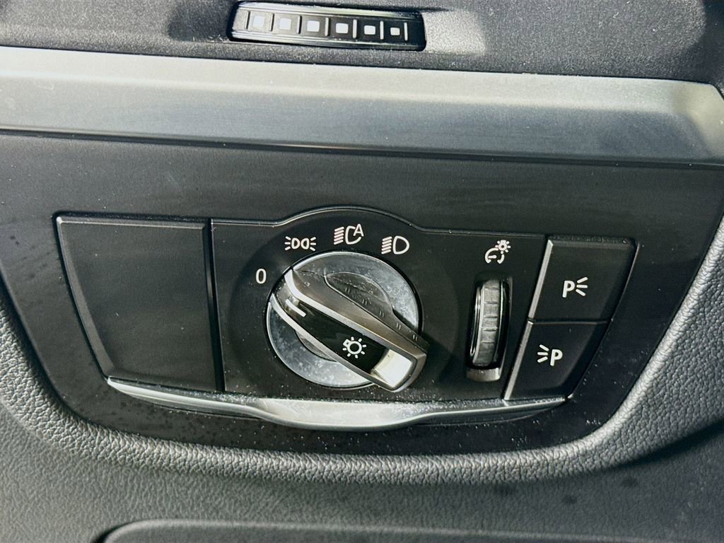 Used 2022 BMW X3 xDrive30i w/ M Sport Package 2 image 20