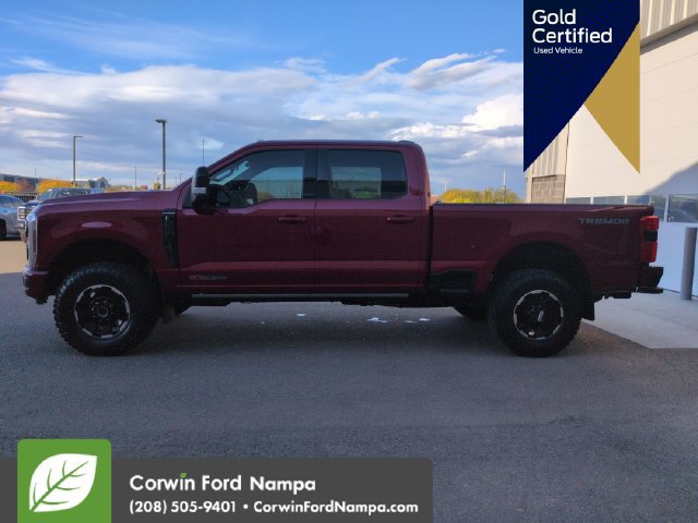 Certified 2025 Ford F350 Platinum w/ Tremor Off-Road Package AWD/4WD image 8