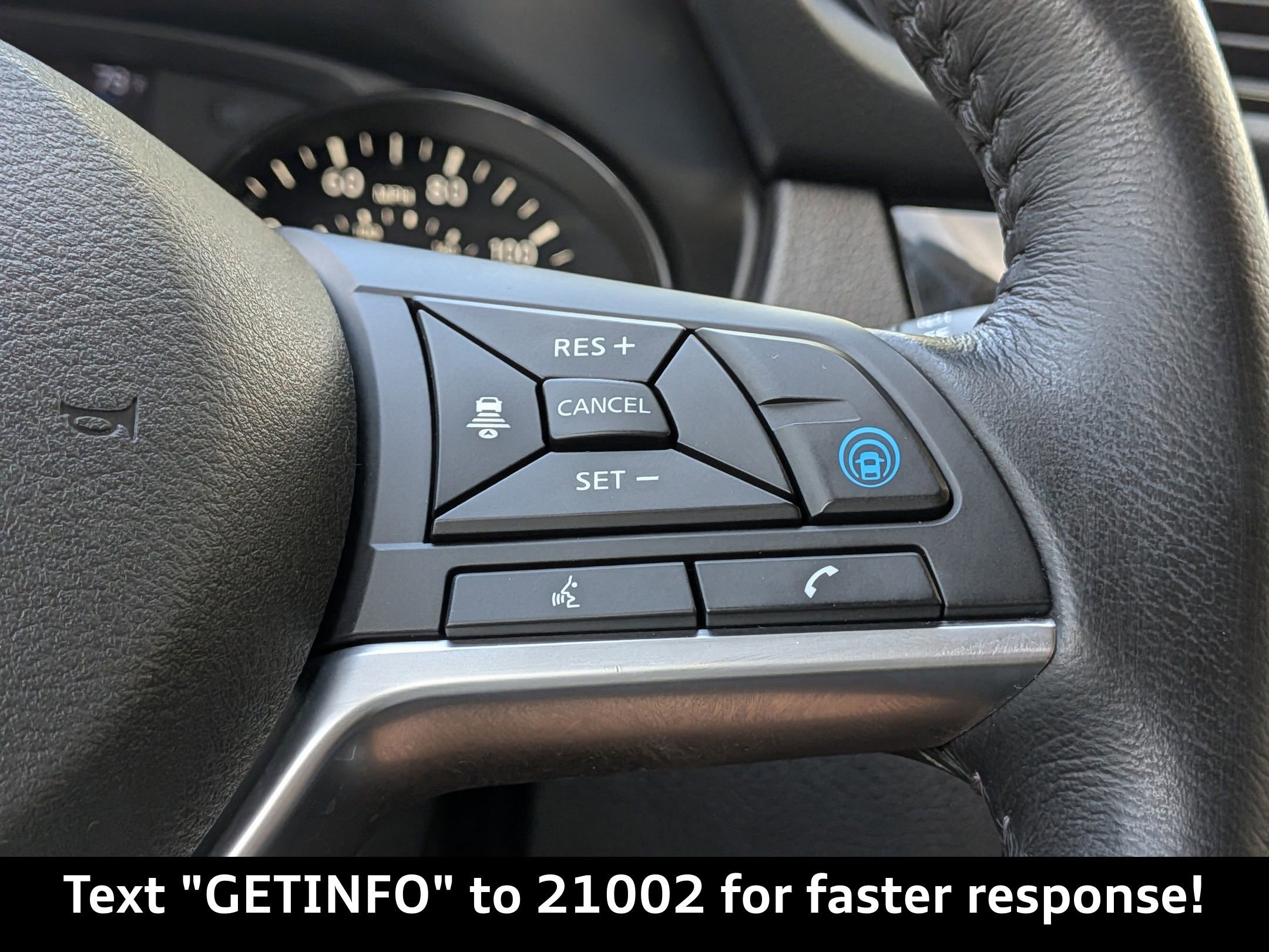 Used 2018 Nissan Rogue SL w/ Premium Package image 32