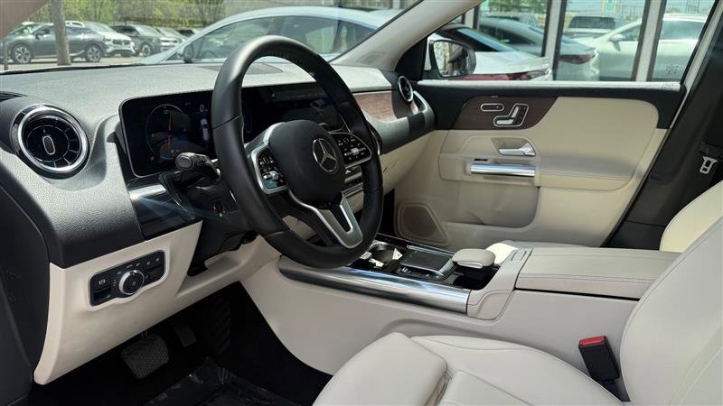 Used 2021 Mercedes-Benz GLA 250 4MATIC image 15