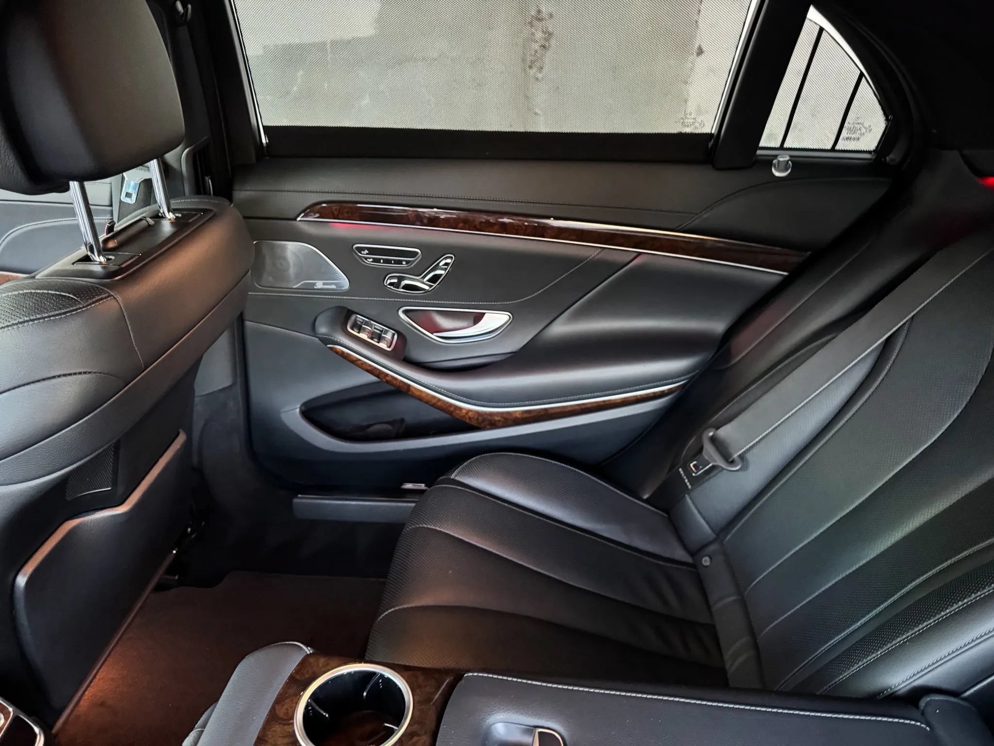 Used 2014 Mercedes-Benz S 550 Sedan image 27