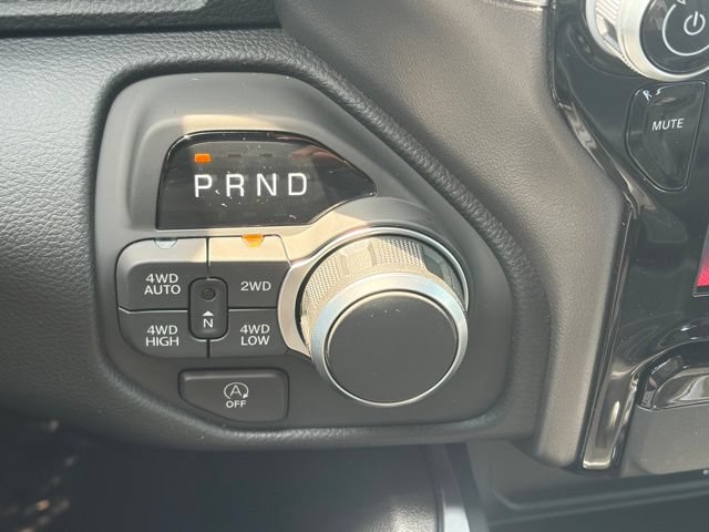 New 2026 RAM 1500 Big Horn AWD/4WD image 24