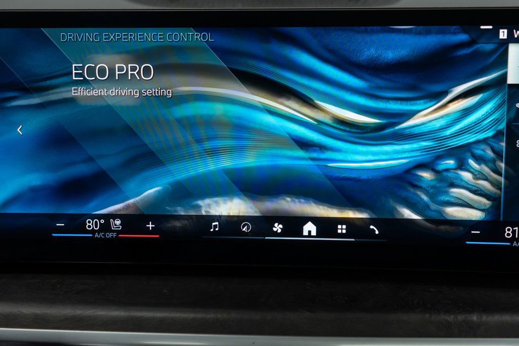 Used 2024 BMW X5 xDrive40i w/ Premium Package image 30