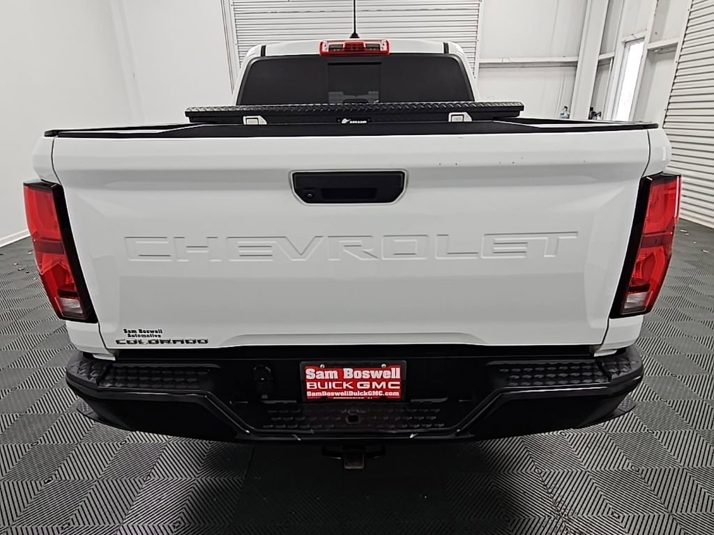 Used 2024 Chevrolet Colorado Z71 image 7