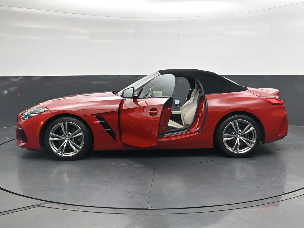 Used 2019 BMW Z4 sDrive30i w/ M Sport Package RWD image 34