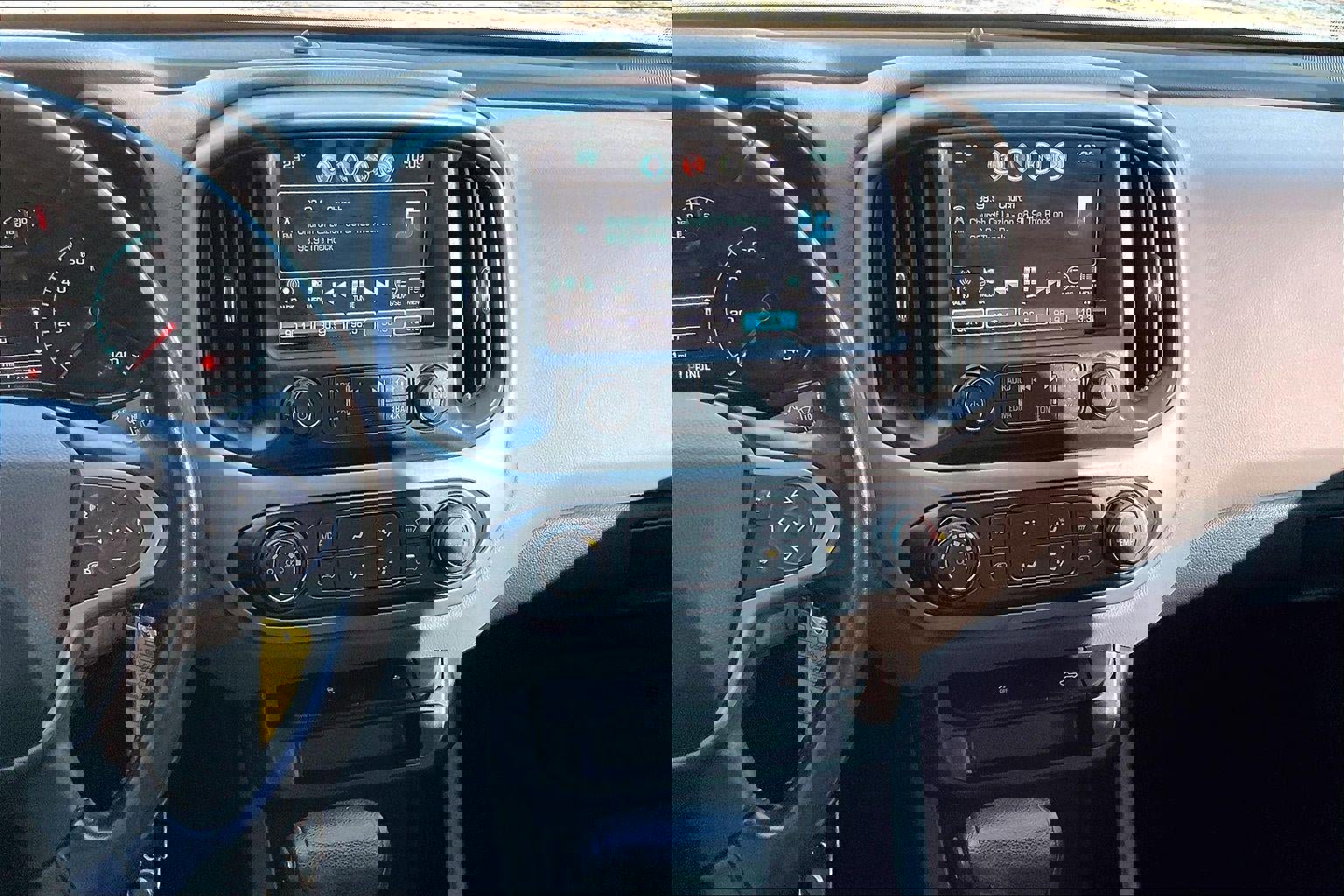 Used 2018 Chevrolet Colorado LT image 7