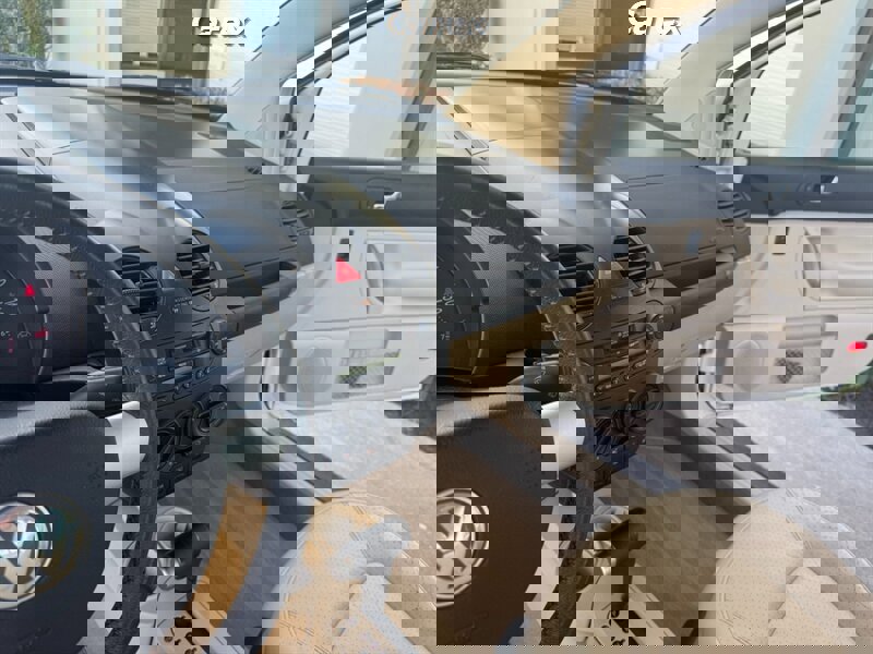 Used 2004 Volkswagen Beetle GLS image 18