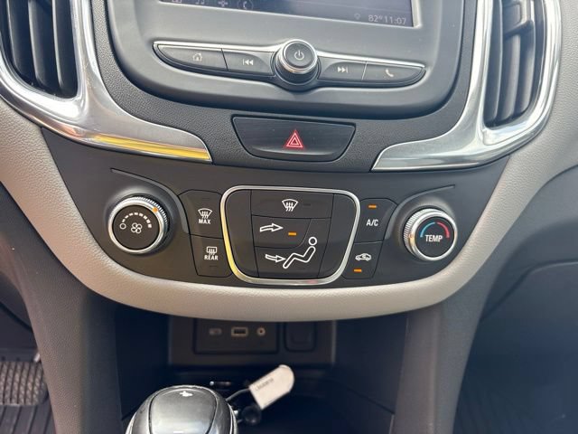 Used 2020 Chevrolet Equinox LS w/ LS Convenience Package AWD/4WD image 21