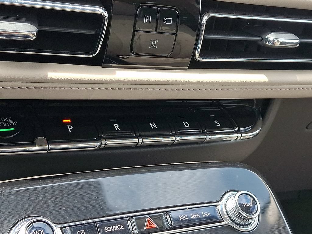 Certified 2023 Lincoln Nautilus Reserve AWD/4WD image 16