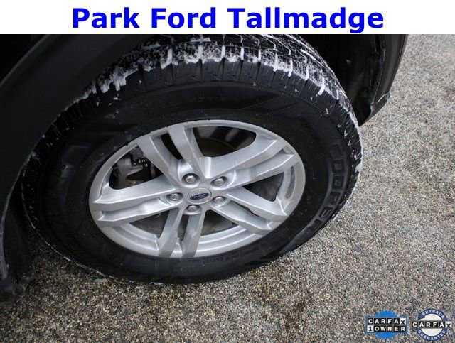 Used 2022 Ford Explorer XLT AWD/4WD image 29