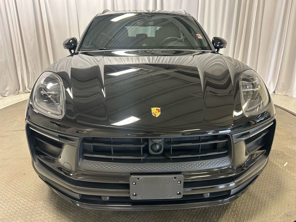 Certified 2023 Porsche Macan Turbo image 36