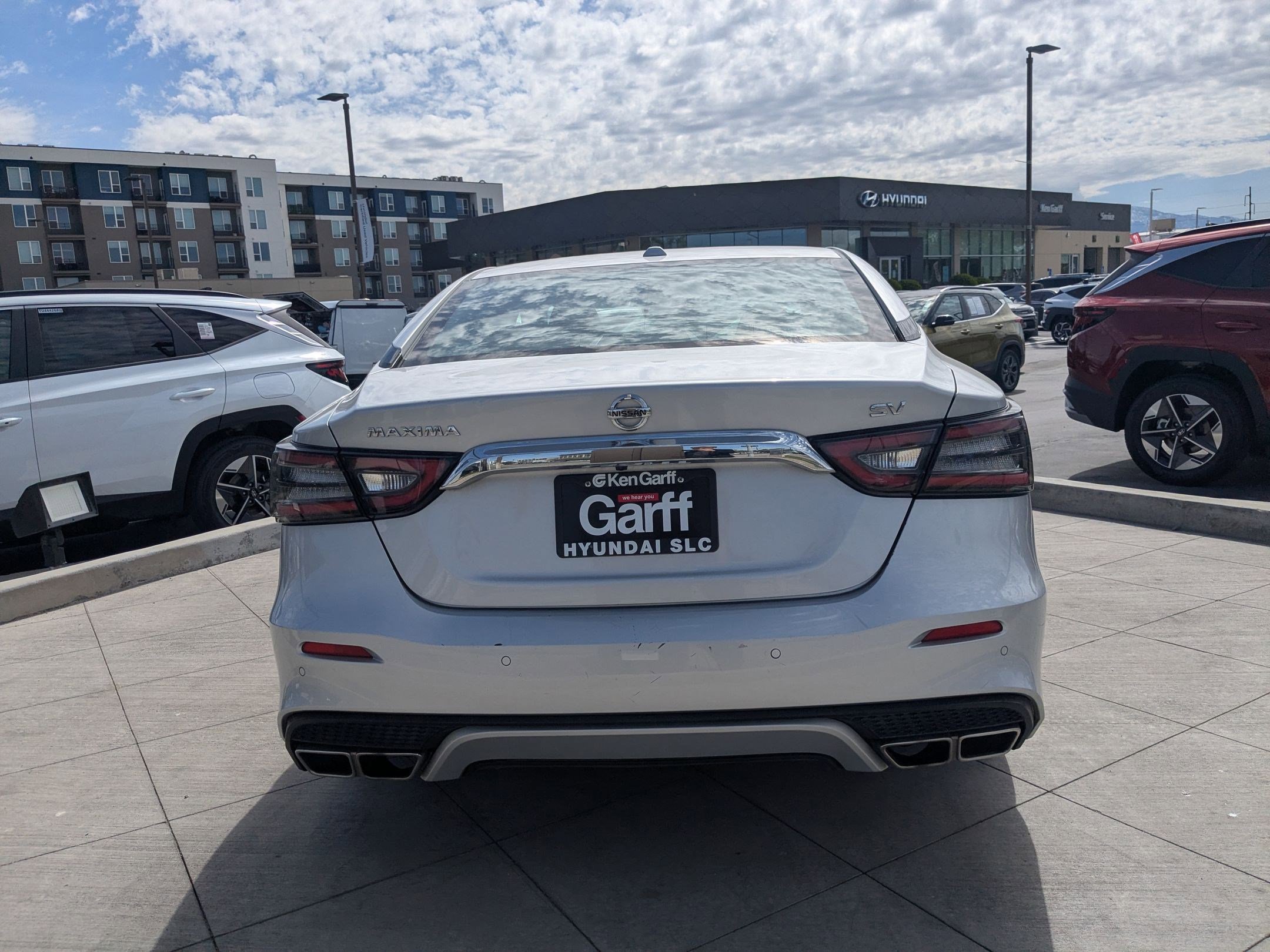 Used 2022 Nissan Maxima SV w/ Floor Mat Group image 5