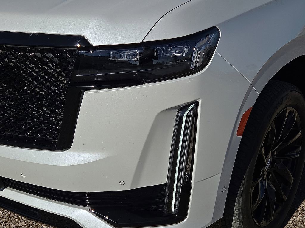 Used 2022 Cadillac Escalade Sport w/ Touring Package image 10