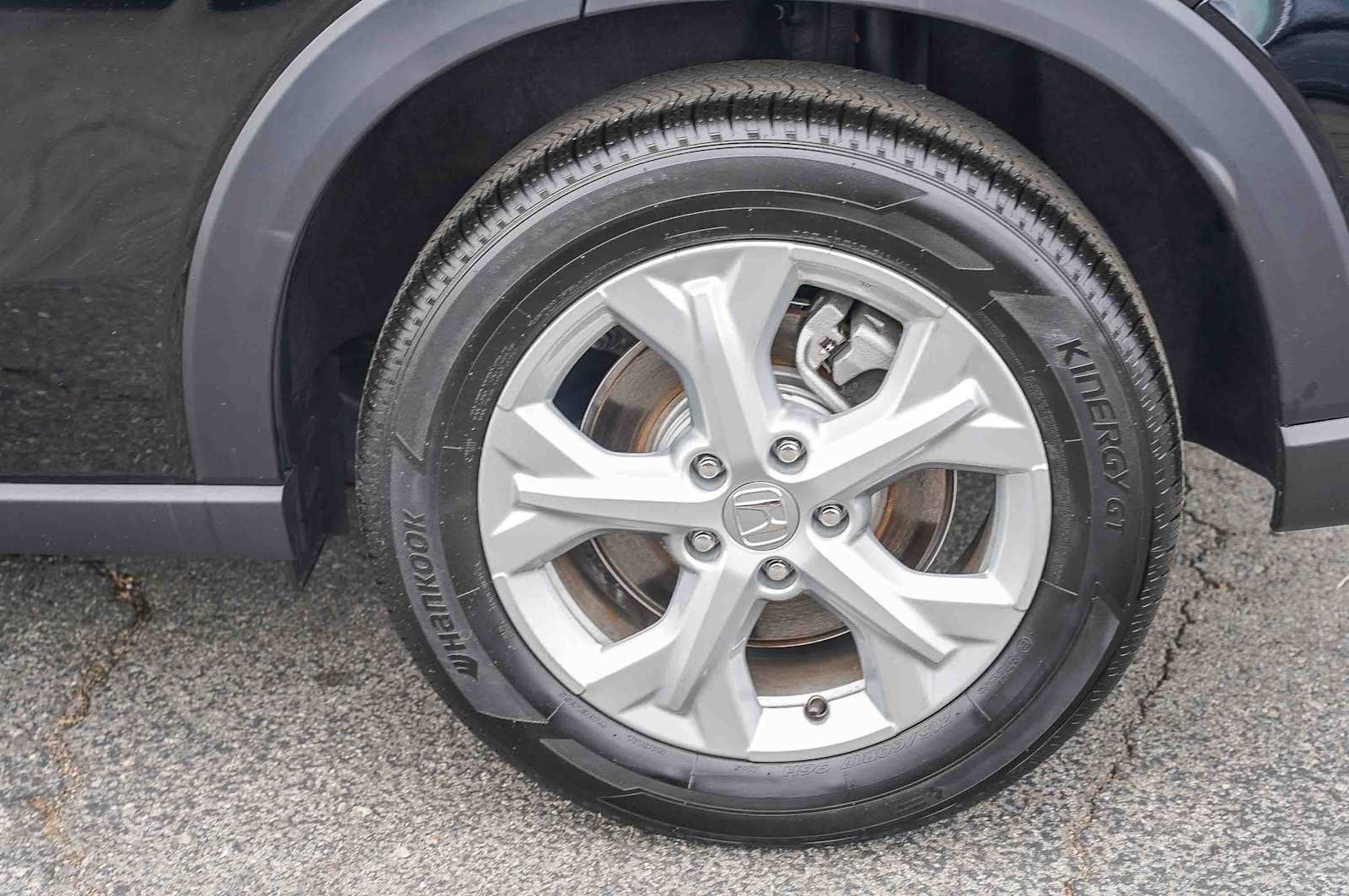 Certified 2025 Honda HR-V LX image 8