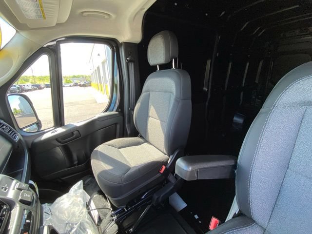 New 2026 RAM ProMaster 2500 w/ Convenience Group FWD image 10
