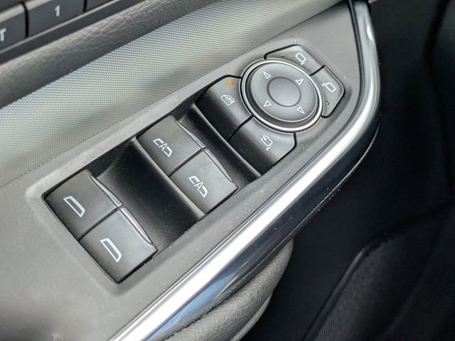 Certified 2023 Cadillac XT4 Premium Luxury w/ Cold Weather Package AWD/4WD image 24