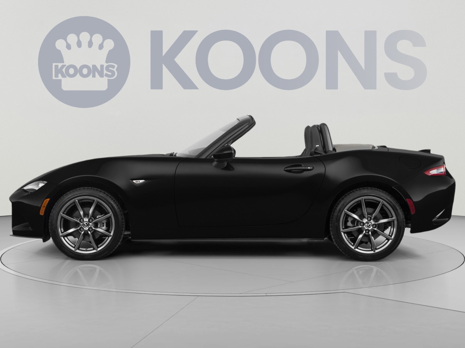 Used 2020 MAZDA MX-5 Miata Grand Touring RWD image 2