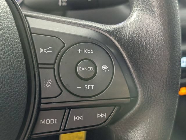 Used 2023 Toyota RAV4 LE AWD/4WD image 15