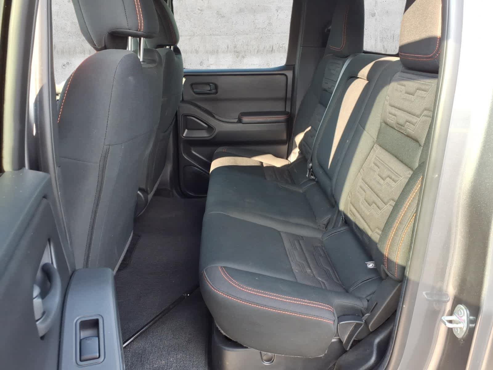 Used 2026 Nissan Frontier PRO-4X AWD/4WD image 7