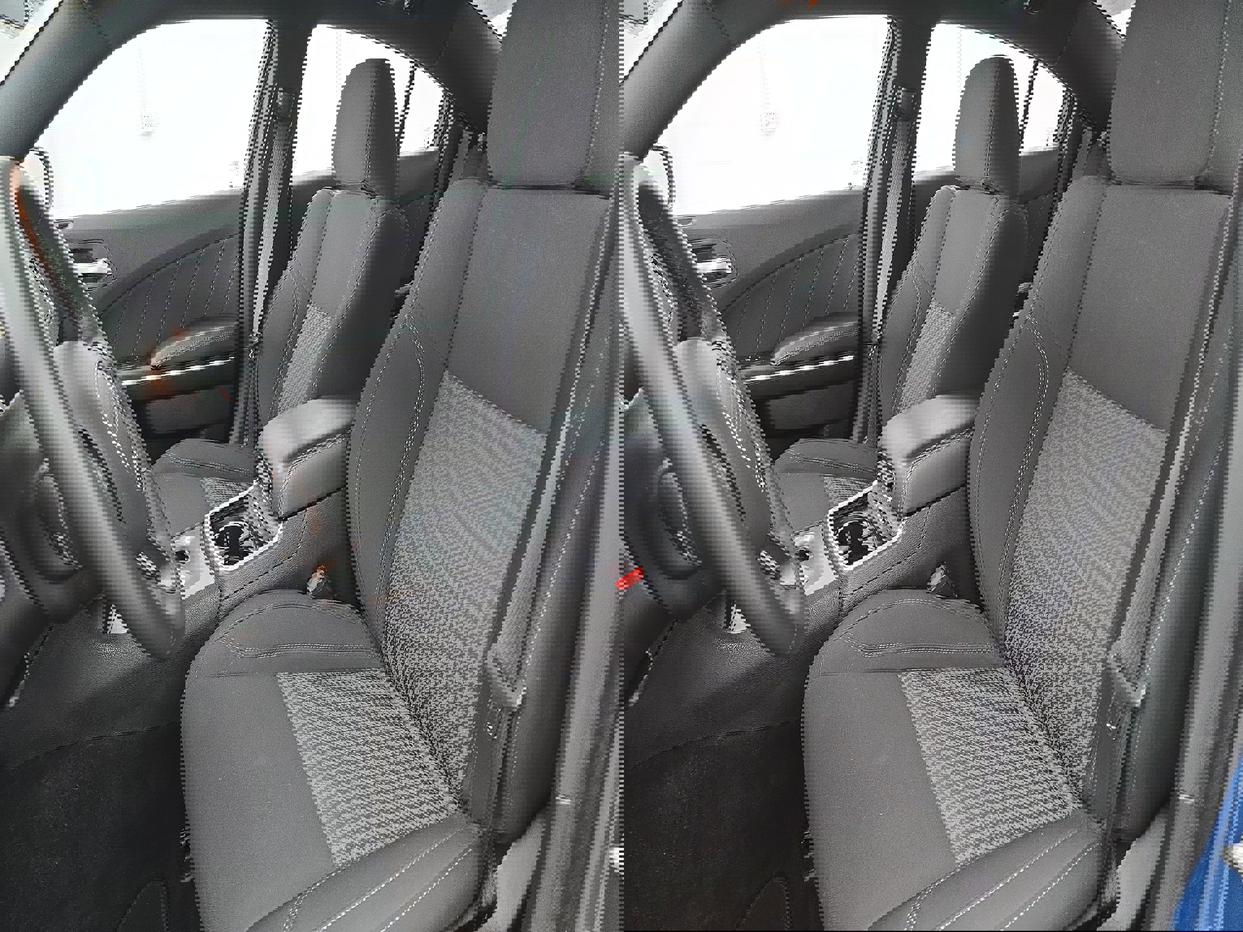 Used 2023 Dodge Charger SXT w/ Cold Weather Package image 14