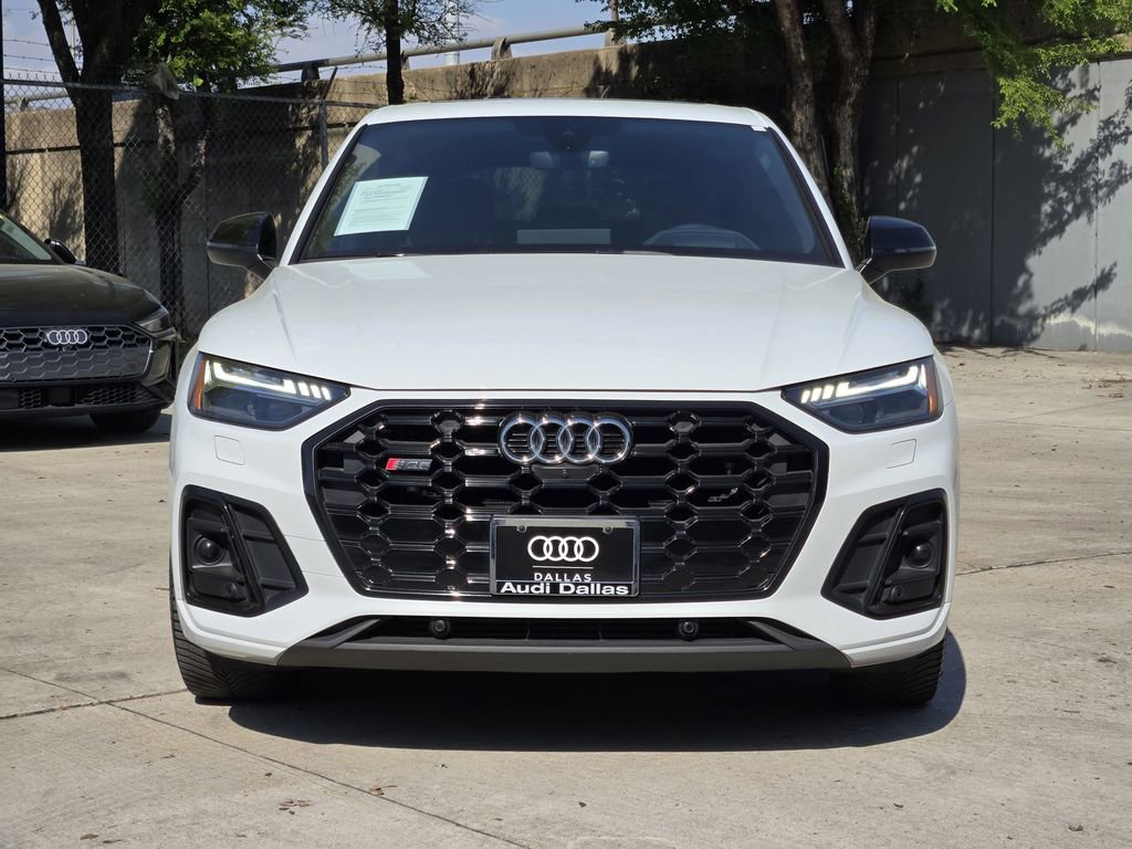 Used 2021 Audi SQ5 Prestige w/ Prestige Package image 4