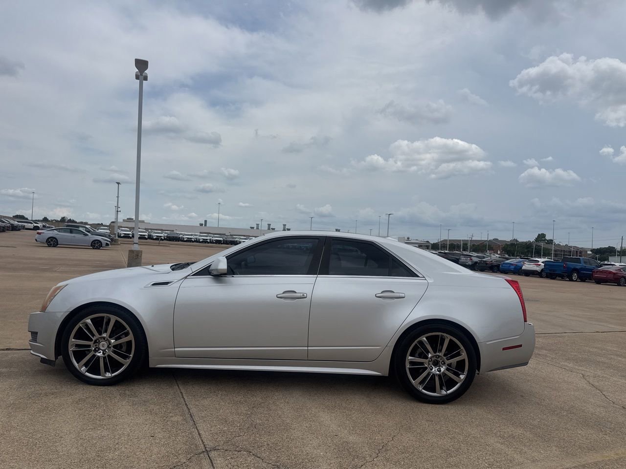 Used 2013 Cadillac CTS Luxury RWD image 12