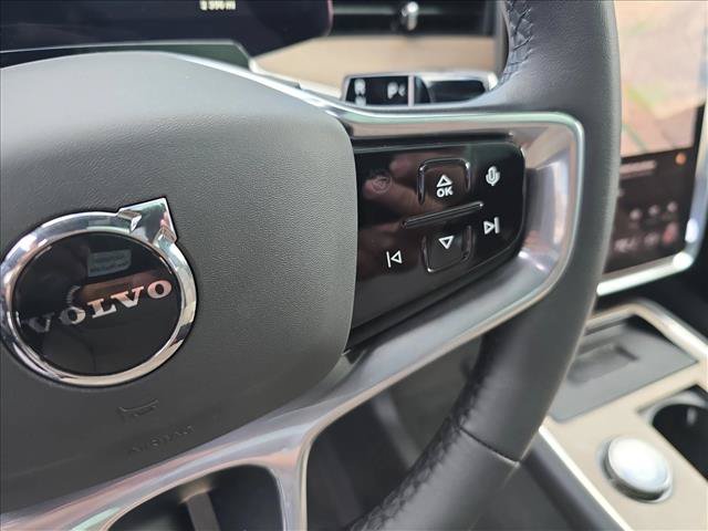 Used 2025 Volvo EX90 Ultra AWD/4WD image 19