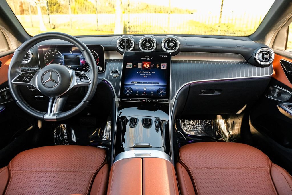 Used 2023 Mercedes-Benz GLC 300 GLC 300 image 19