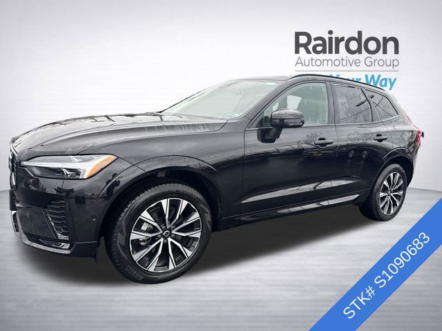 Used 2025 Volvo XC60 B5 Plus image 3