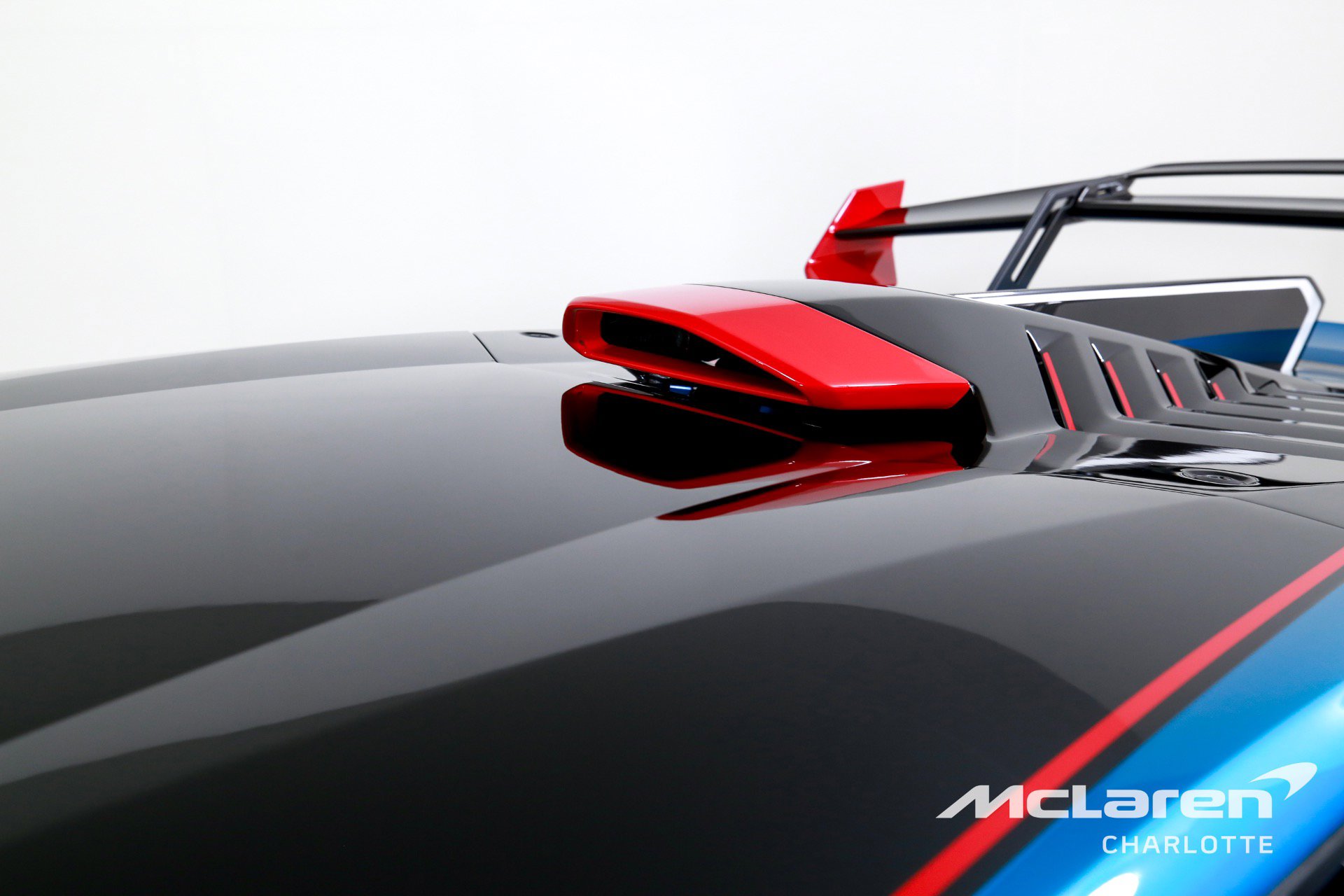 Used 2023 Lamborghini Huracan STO image 27