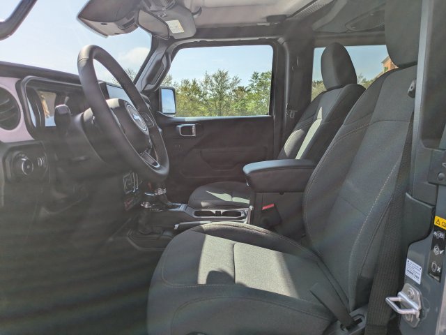 New 2026 Jeep Wrangler Sport AWD/4WD image 15