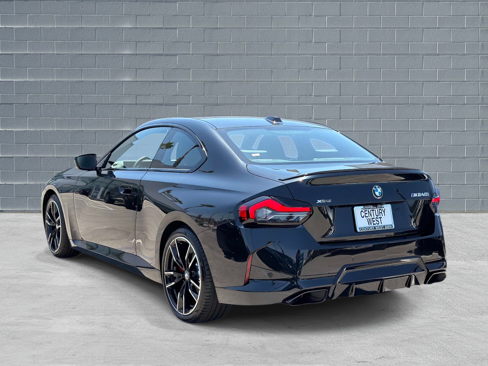Used 2025 BMW M240i xDrive Coupe w/ Premium Package AWD/4WD image 3