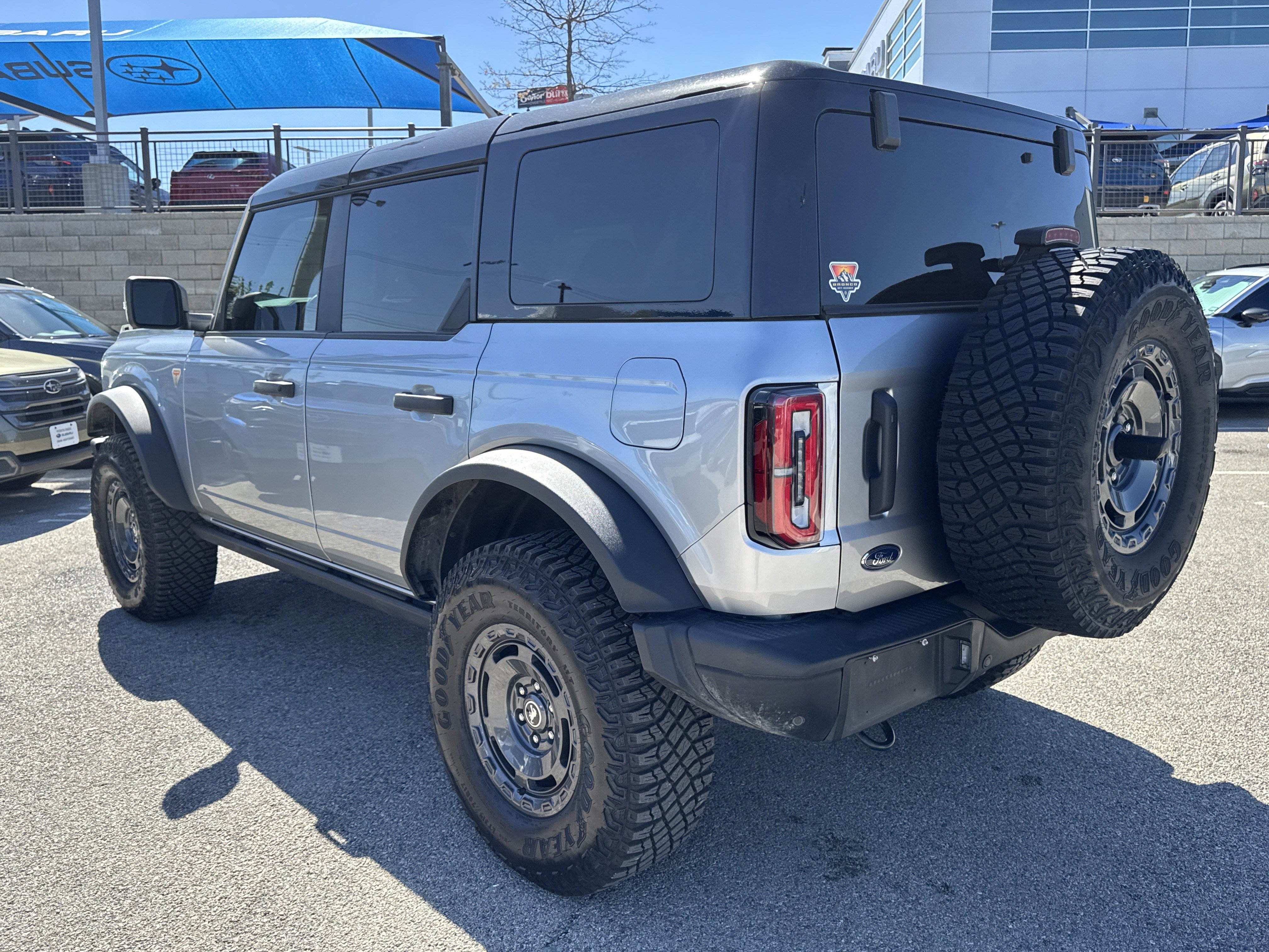 Used 2024 Ford Bronco Badlands image 5