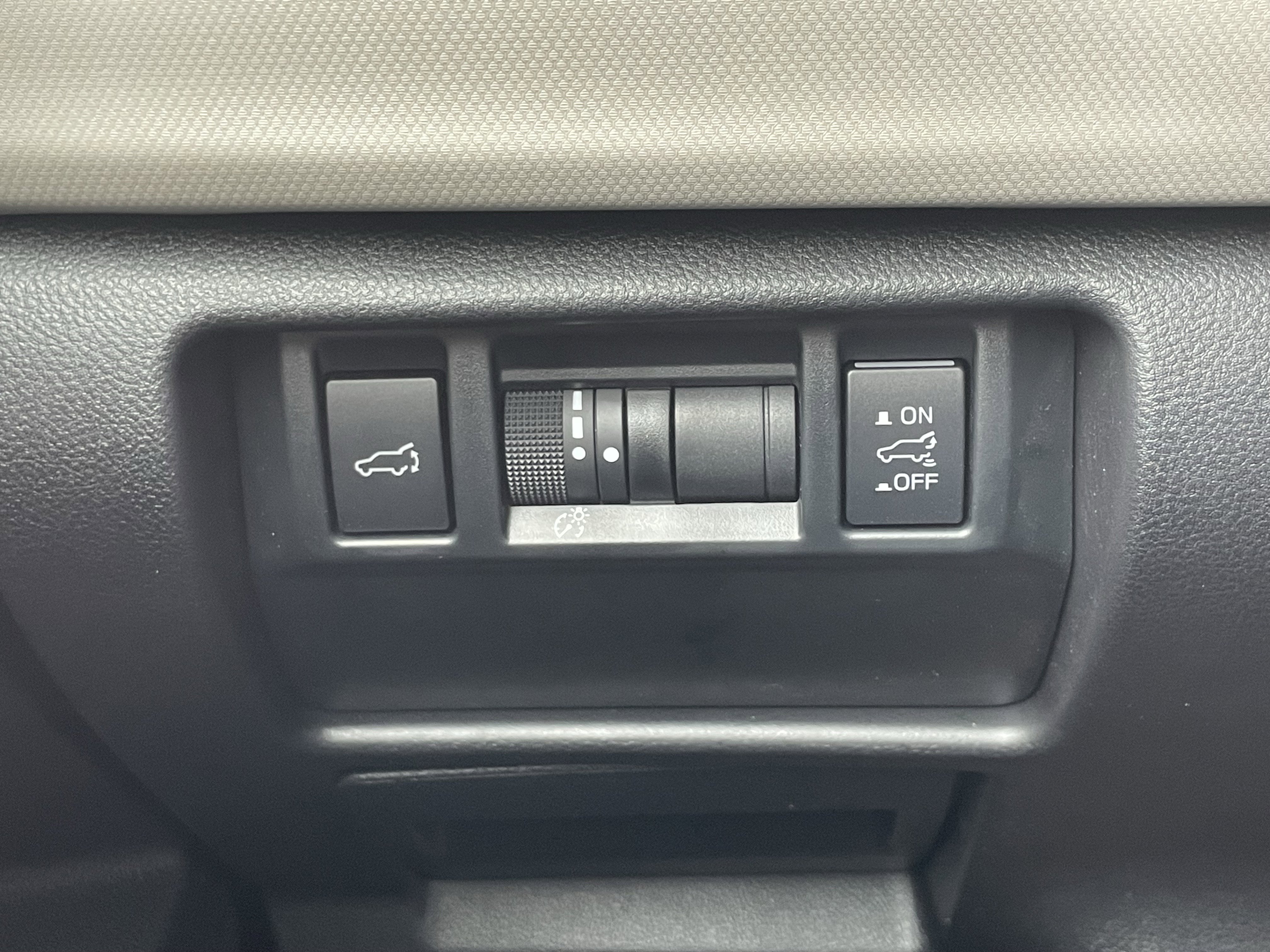 Certified 2026 Subaru Forester Premium image 31