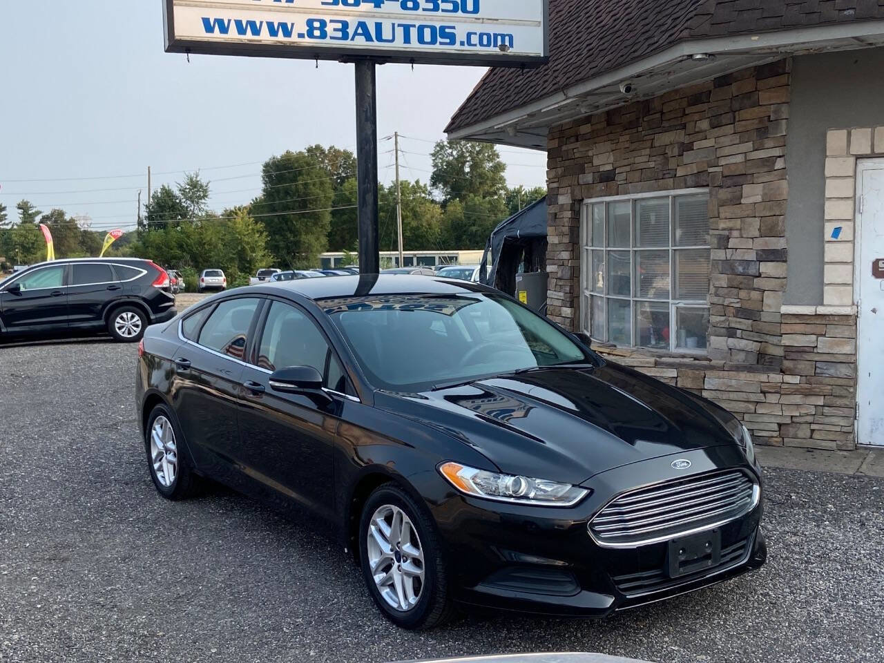 Used 2013 Ford Fusion SE image 1