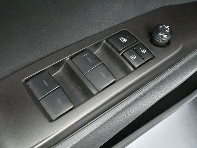 Used 2024 Toyota Camry SE image 18