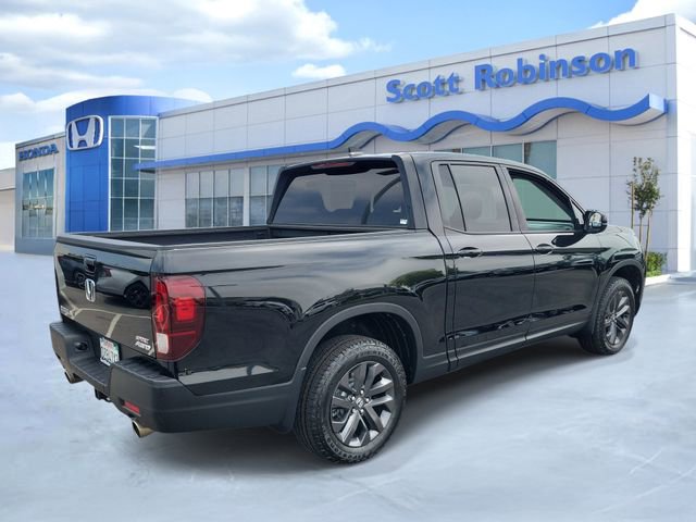 Certified 2023 Honda Ridgeline Sport image 4