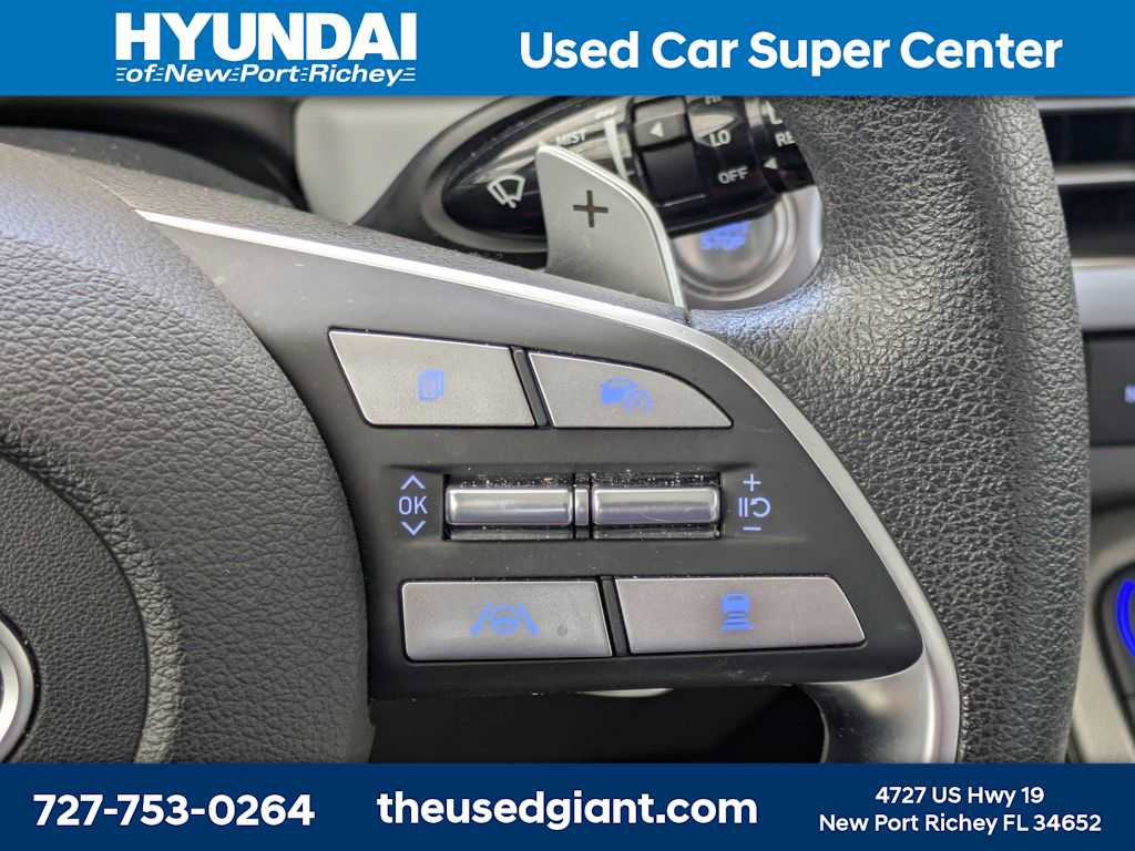 Used 2025 Hyundai Palisade SE FWD image 34