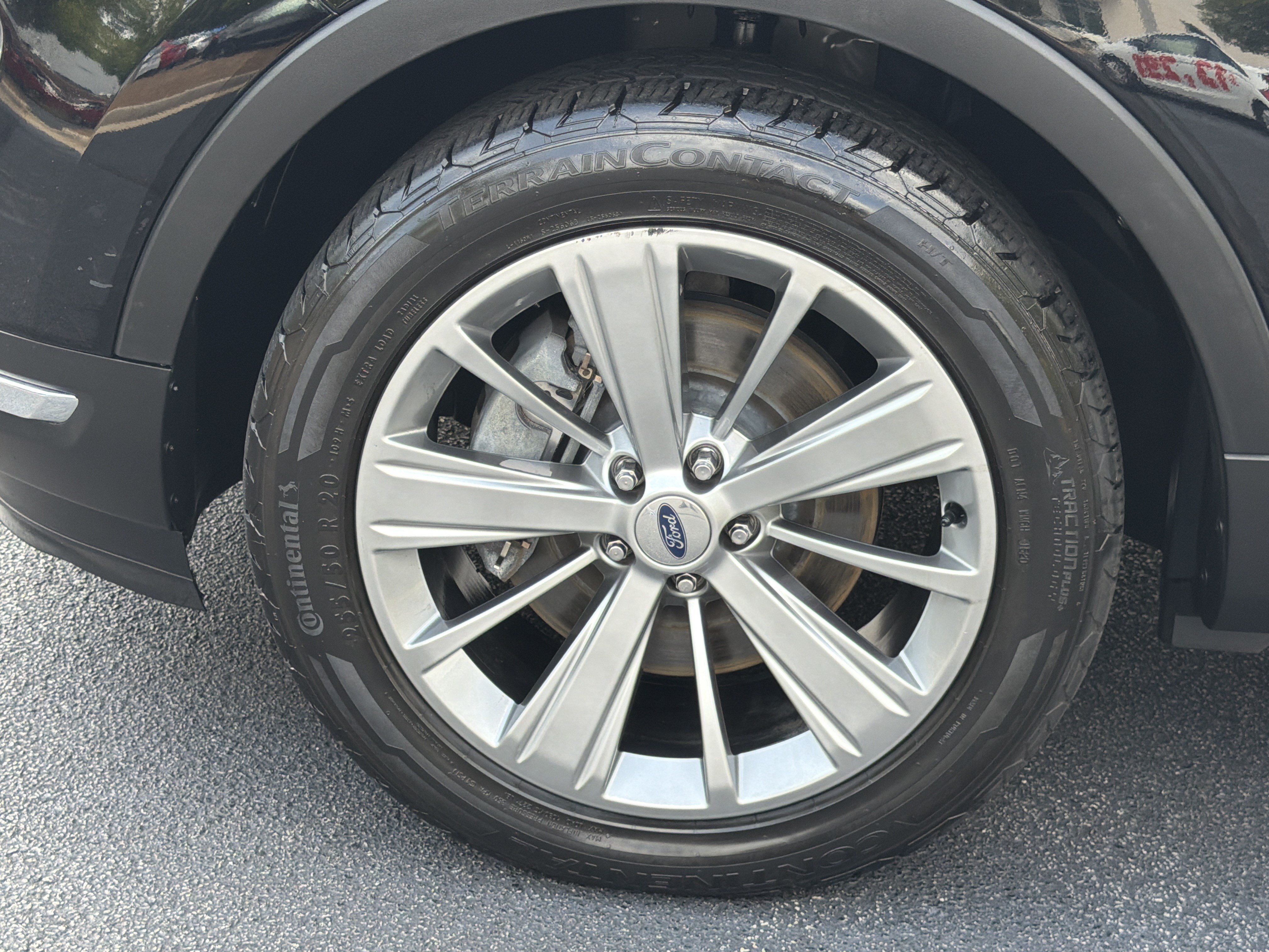 Used 2018 Ford Explorer Limited FWD image 31