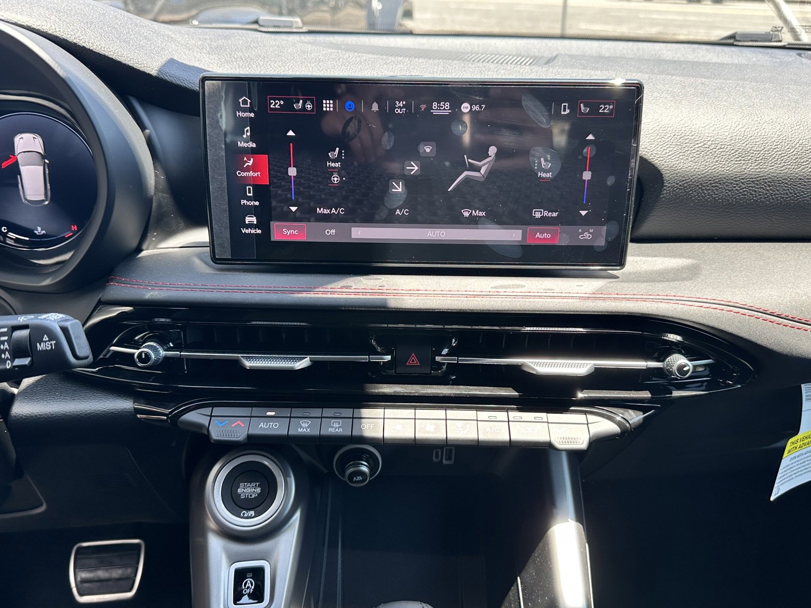 New 2023 Dodge Hornet GT w/ Track Pack image 16