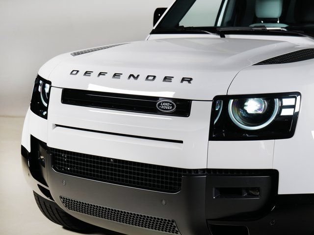 New 2026 Land Rover Defender 110 X-Dynamic SE AWD/4WD image 27