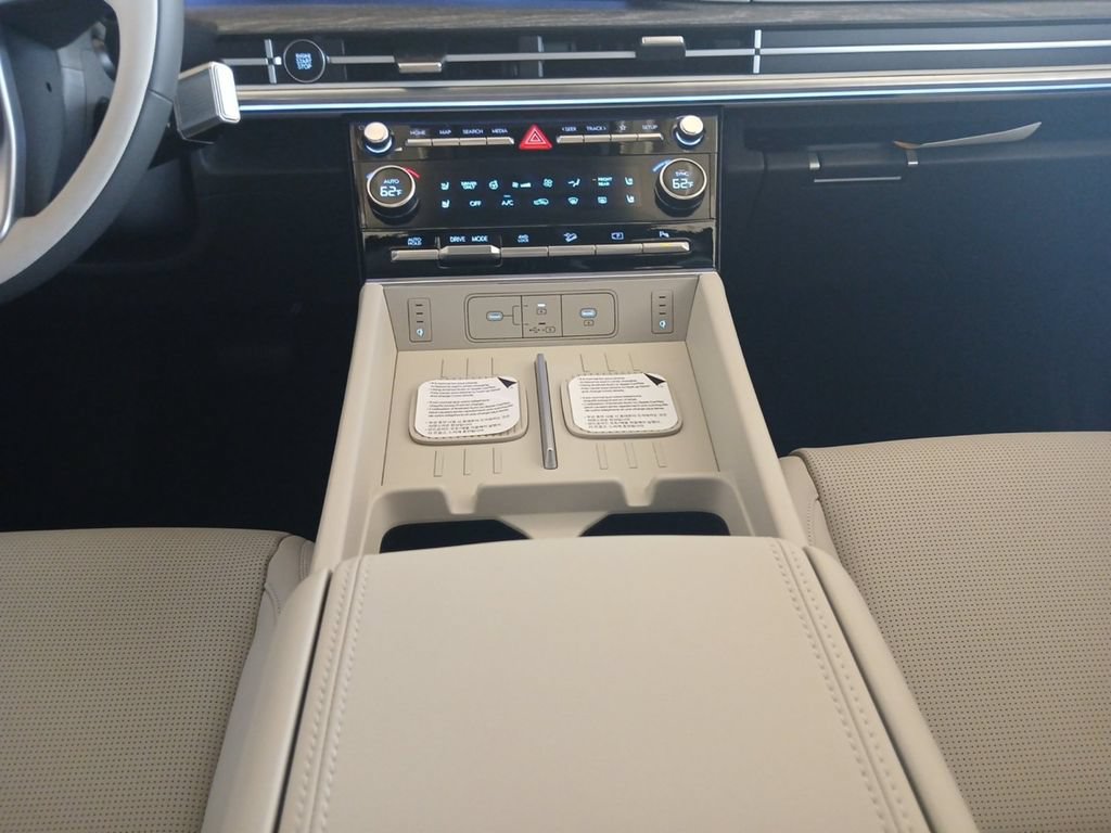 New 2026 Hyundai Santa Fe Calligraphy AWD/4WD image 14