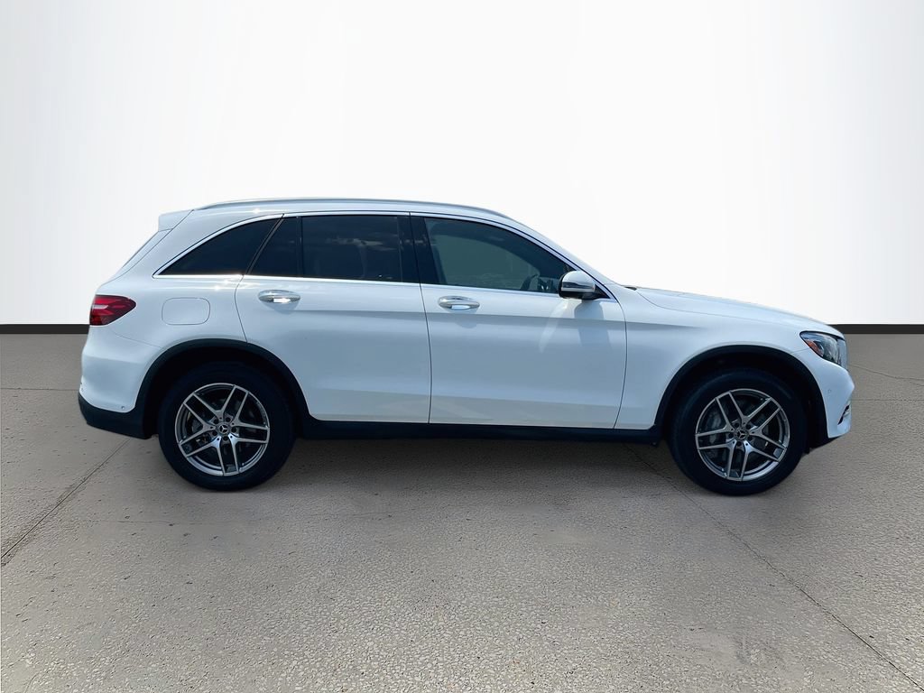 Used 2019 Mercedes-Benz GLC 300 4MATIC image 8