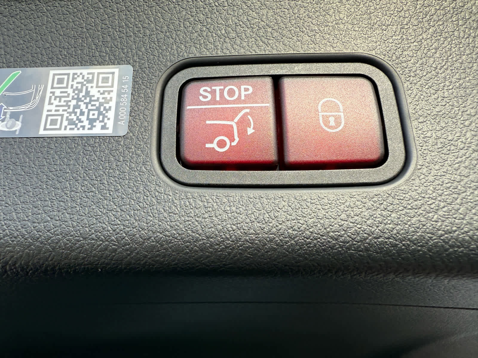 New 2026 Mercedes-Benz GLC 300 GLC 300 image 35