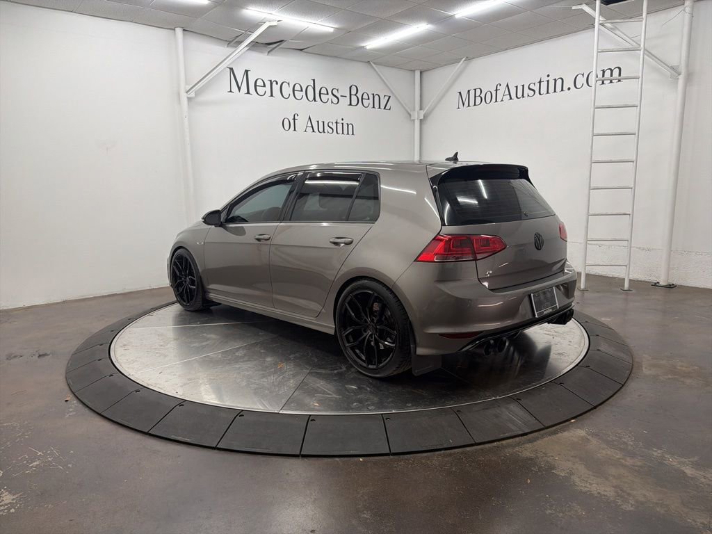 Used 2016 Volkswagen Golf 4-Door image 5