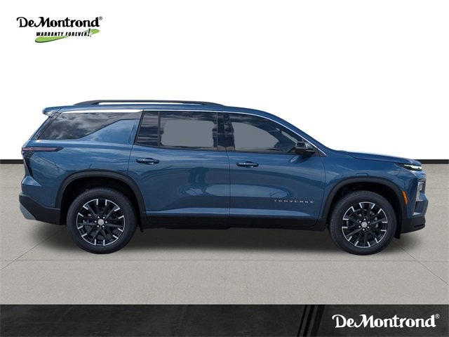 New 2026 Chevrolet Traverse LT w/ Enhanced Driving Package image 4