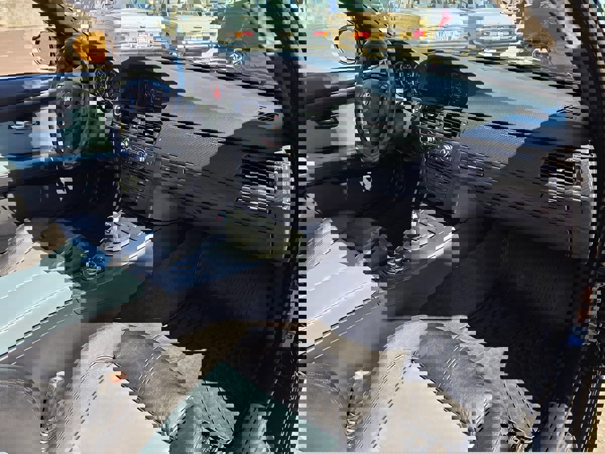 Used 2012 BMW M3 image 12