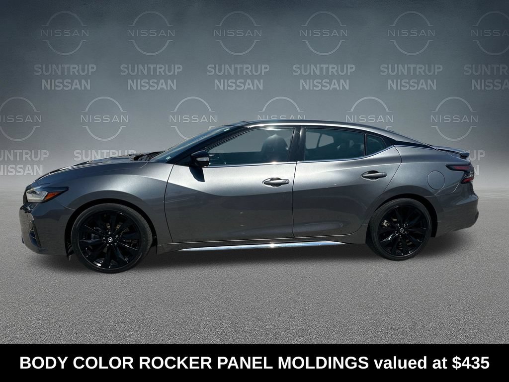 Used 2021 Nissan Maxima SR w/ Sport Mat Group FWD image 2