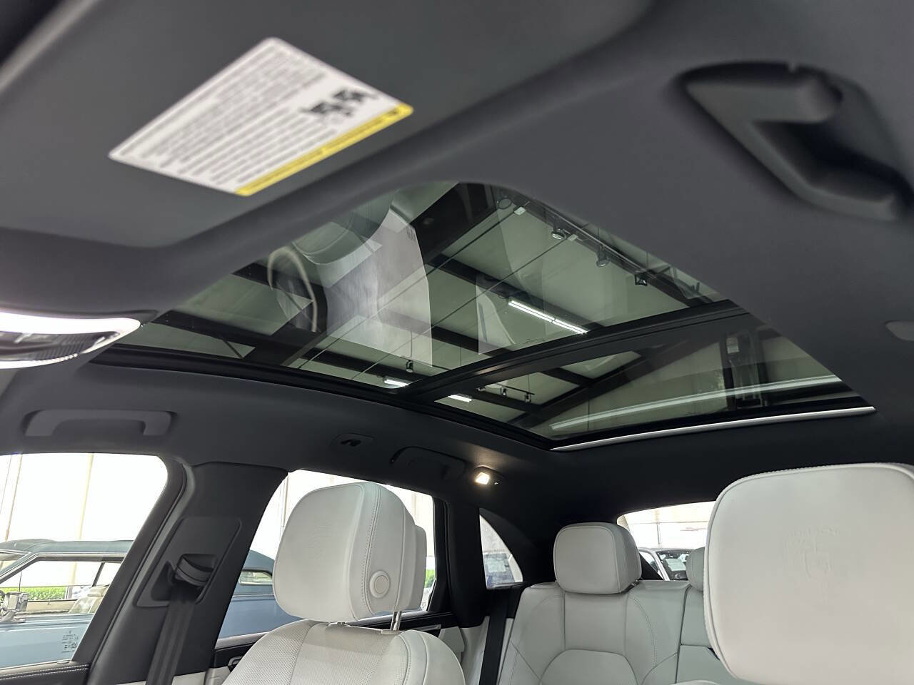 Used 2024 Porsche Macan S image 32