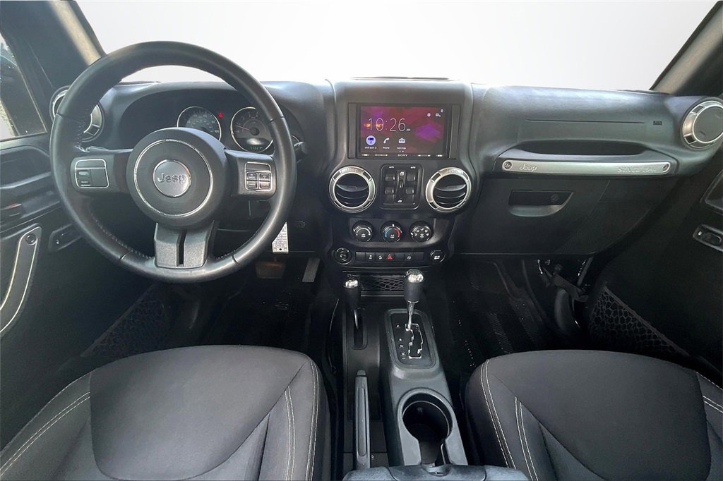 Used 2018 Jeep Wrangler Unlimited Sahara image 7